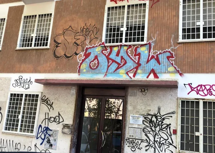 Apartament Stepahouse Zona San Paolo Elegante Bilocale A 2 Minuti Dalla Metro B