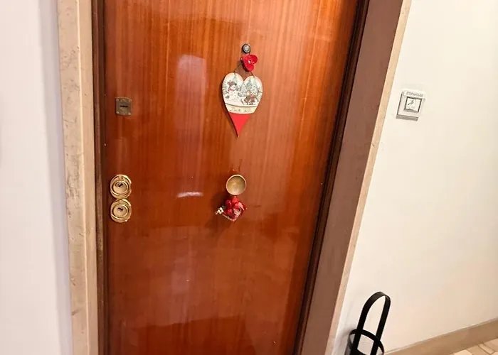Stepahouse Zona San Paolo Elegante Bilocale A 2 Minuti Dalla Metro B Apartament